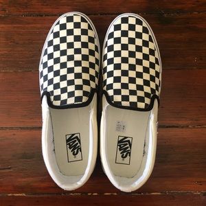 VANS checkered slip-ons-*new*-10.5 M